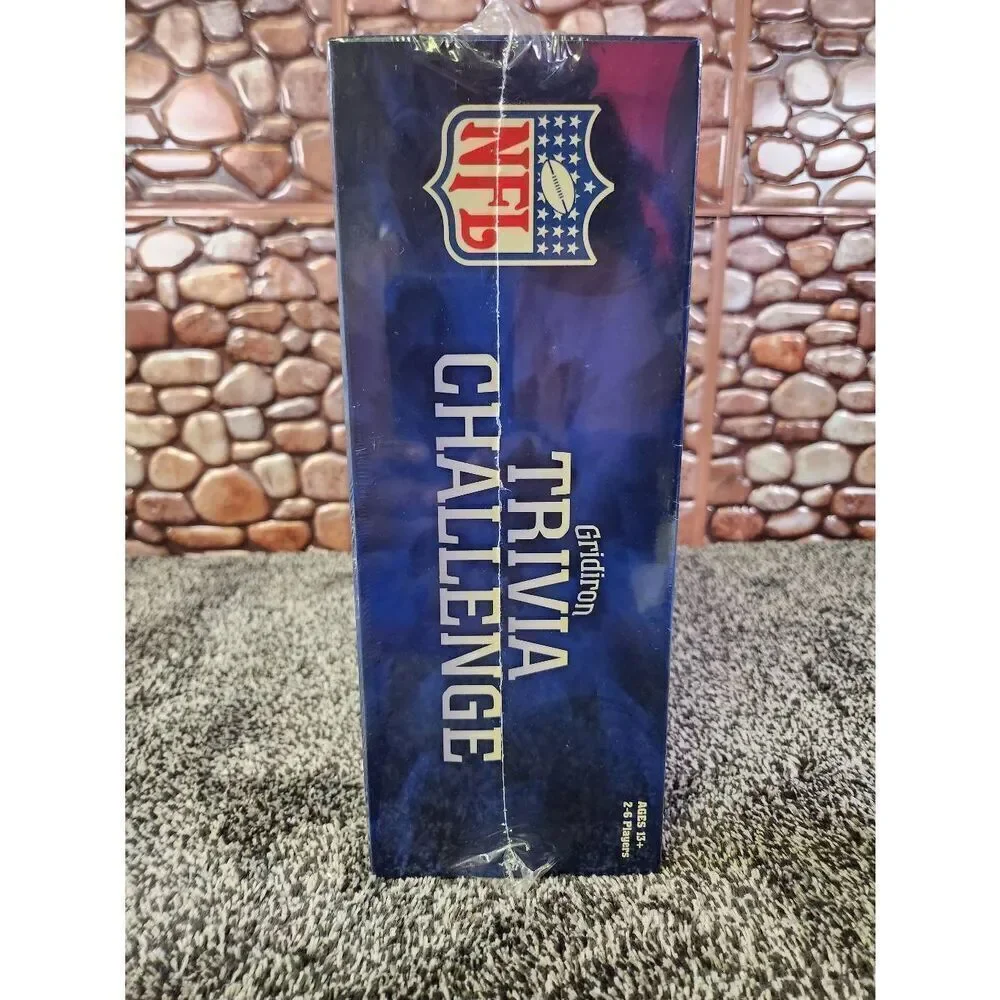 NFL Gridiron Trivia Challenge Game- New in Box #A94
